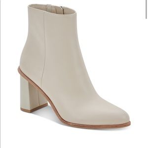 Dolce vita size 7.5 Timone ivory leather booties